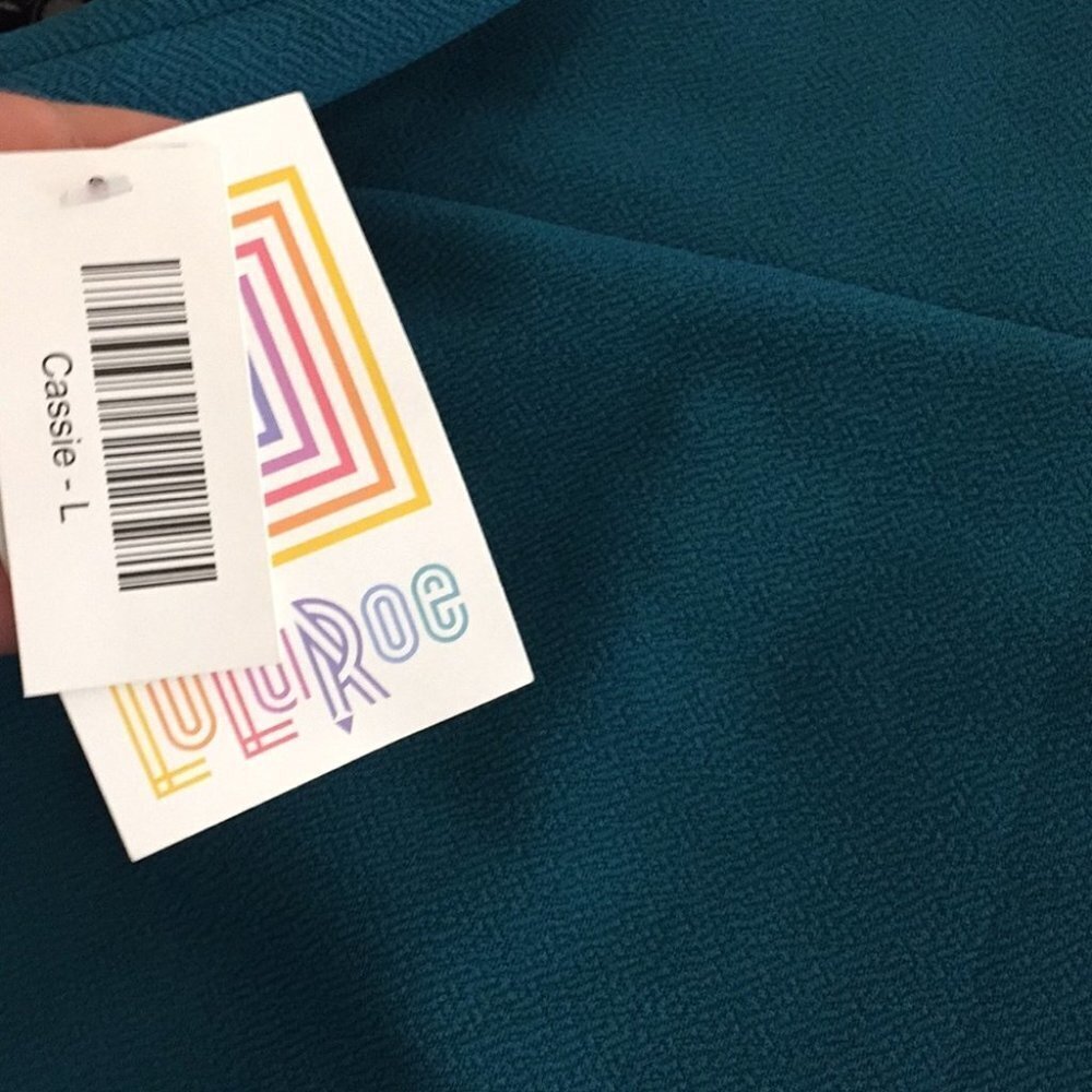 L‎ LuLaRoe Cassie Skirt A05 1713 - Picture 3 of 4